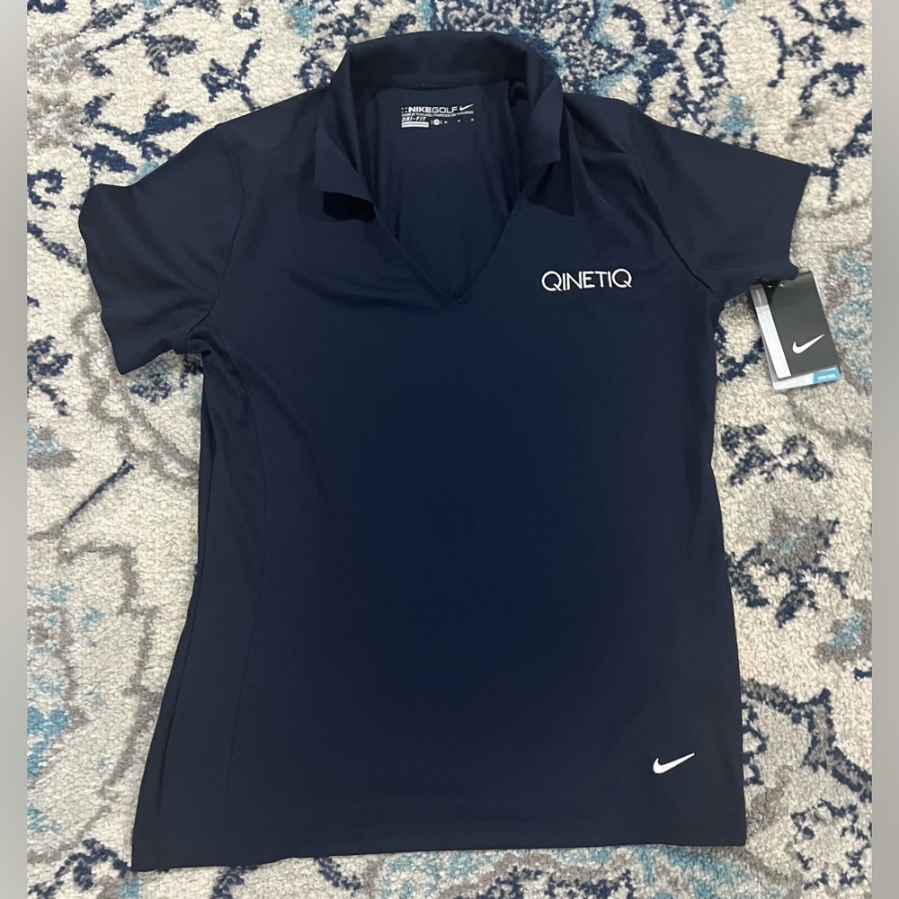 Nwt women’s navy blue Nike golf dri-fit polo size medium